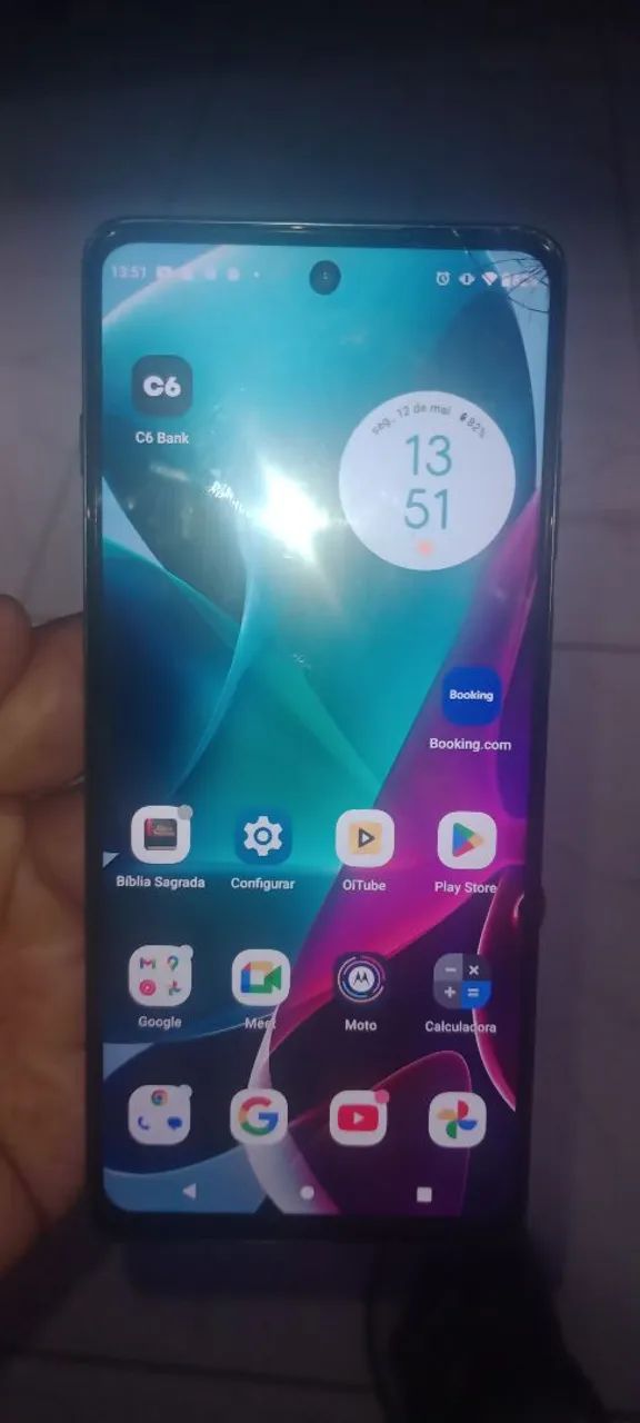 Moto g200
