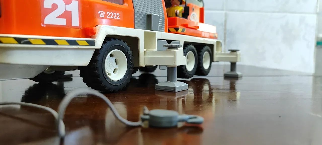 Caminhão de Bombeiros Playmobil Antigo - Foto 4