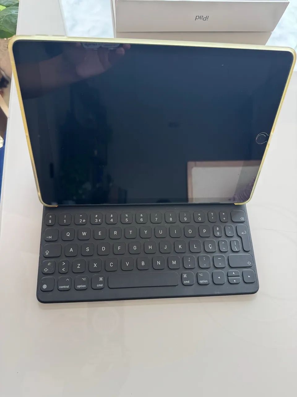 Vendo IPad 8 Gen Wi-Fi + Cellular