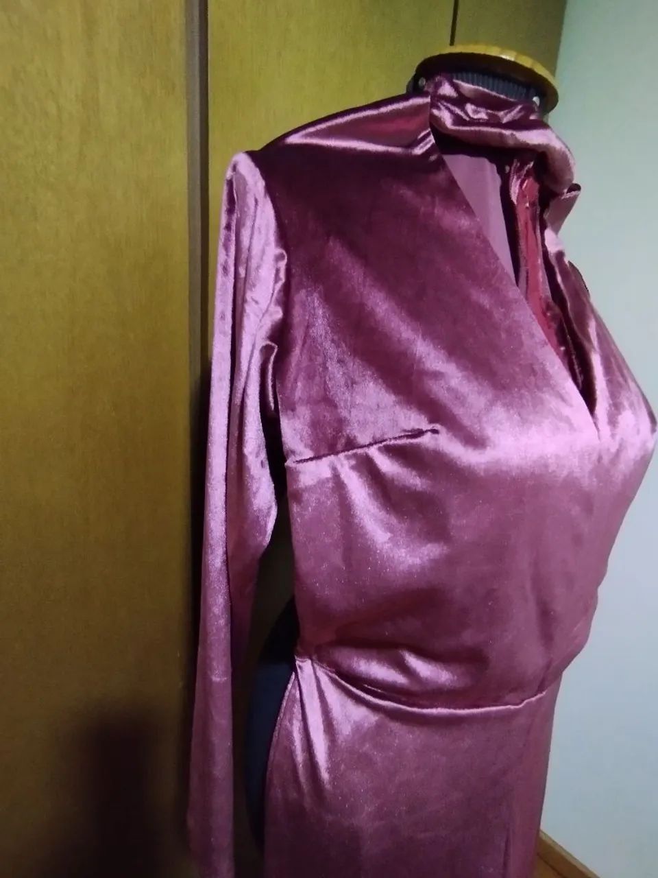 Macacão Longo de Veludo Rosa - Foto 4