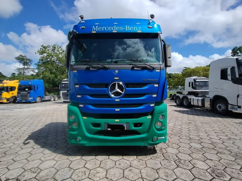 MERCEDES BENZ ACTROS 2651 S 6X4..