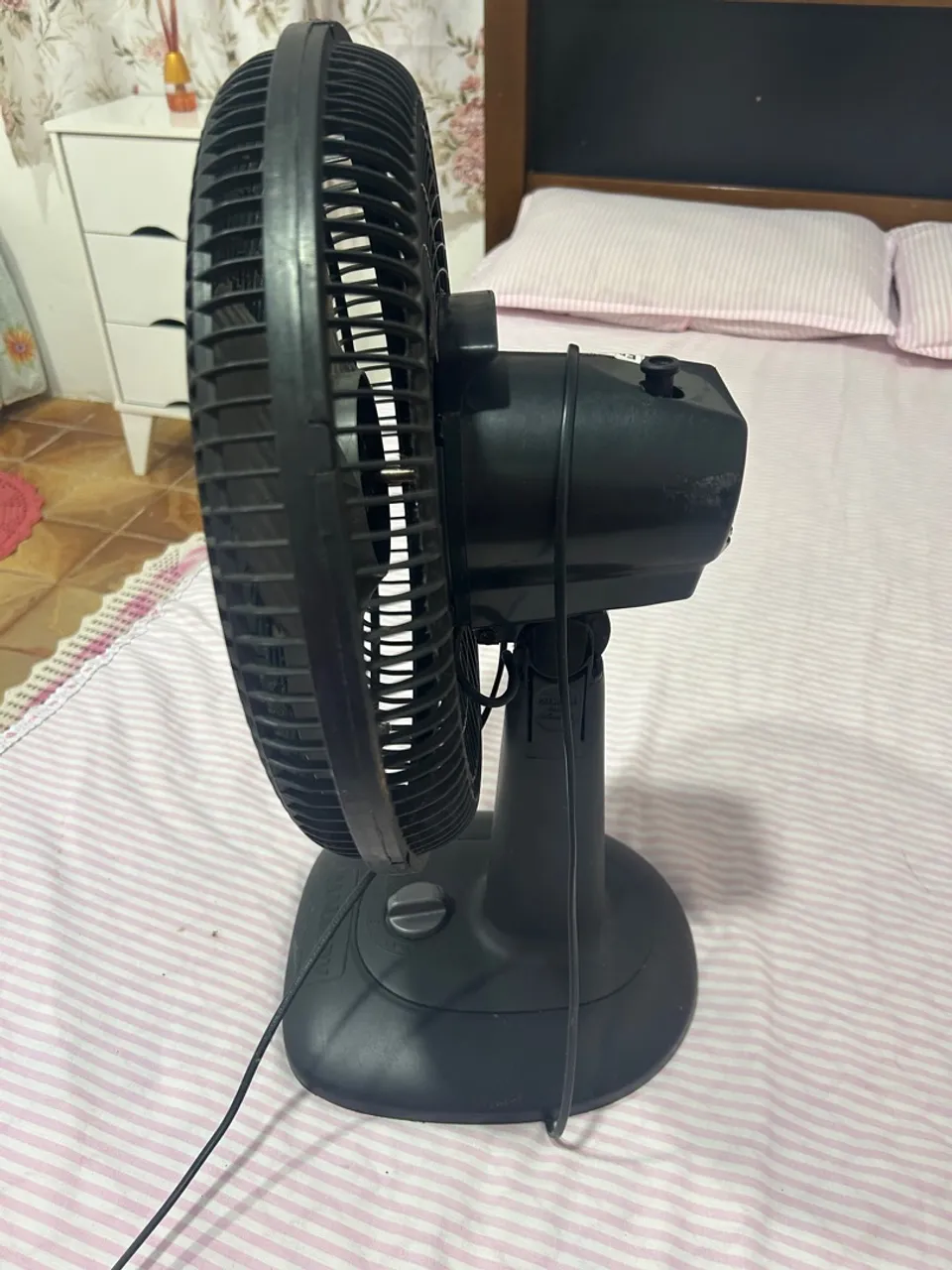 Ventilador de Mesa Preto