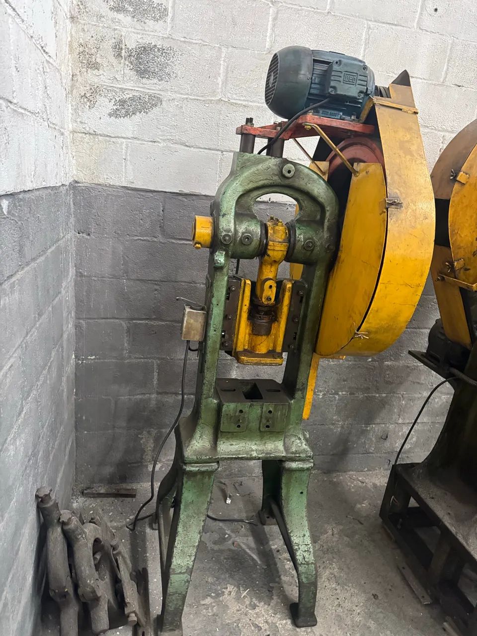 Prensa 8 toneladas automática  - Foto 2