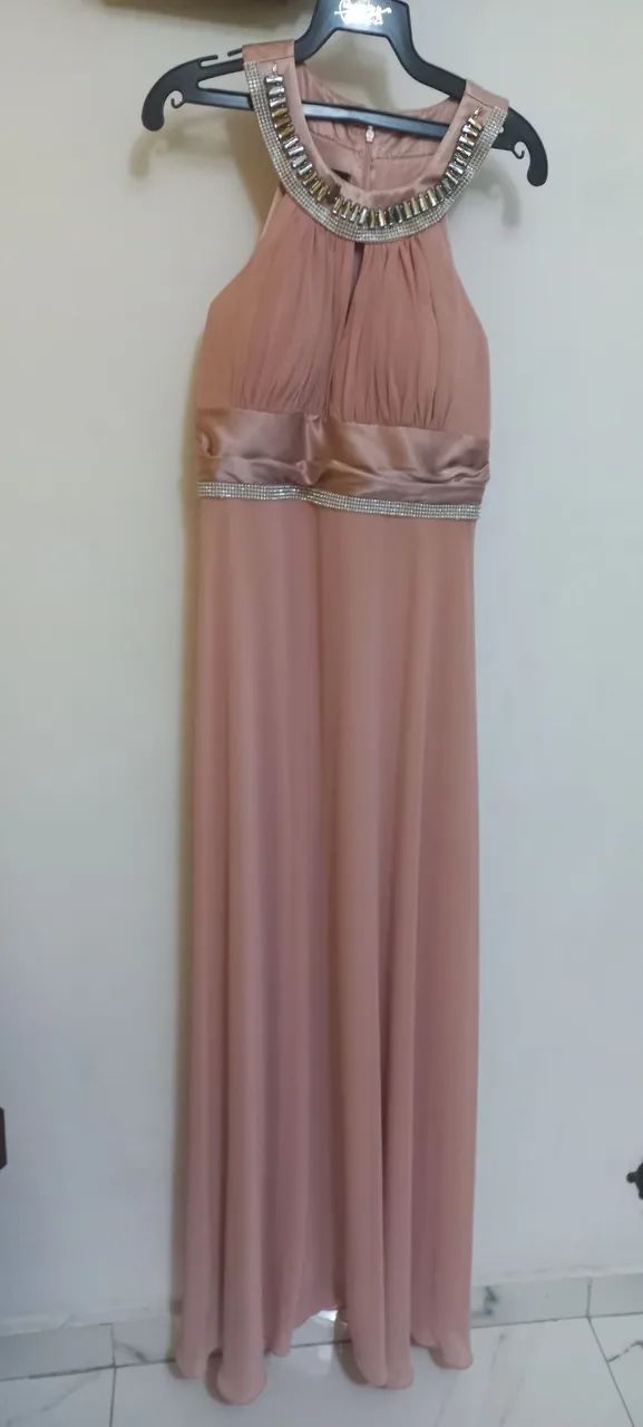 Vestido rosado tamanho P ( semi novo)