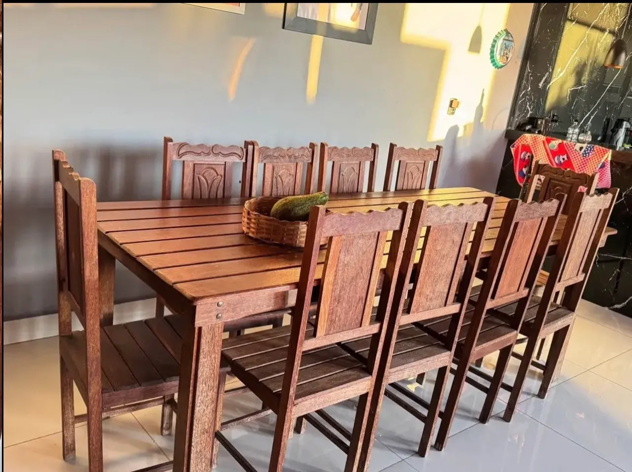 Conjunto de Mesa de Jantar em Madeira Maciça dez cadeiras