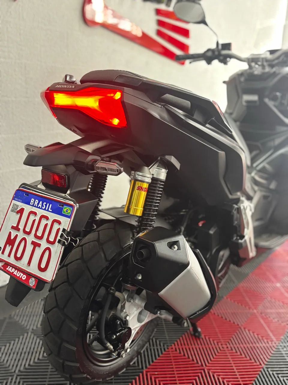 Honda ADV 150 ABS  - Foto 4