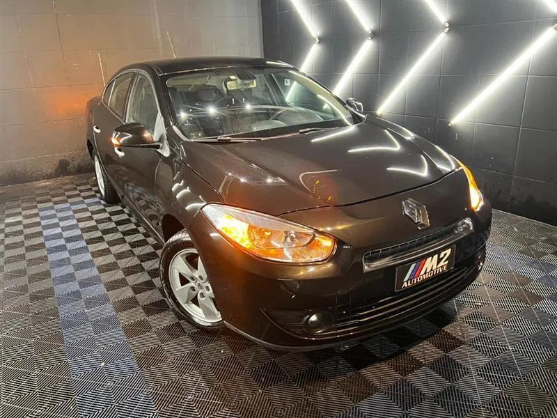 RENAULT FLUENCE 2.0 DYNAMIQUE 16V FLEX 4P MANUAL