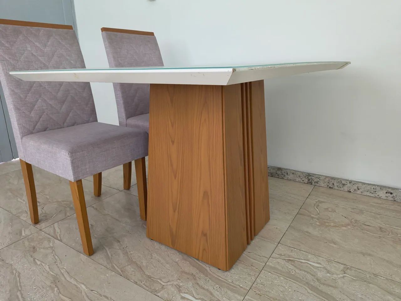 Mesa e duas cadeiras  - Foto 2