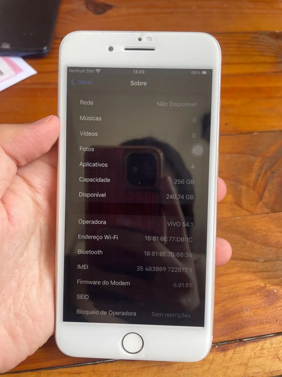 iPhone 8 PLUS