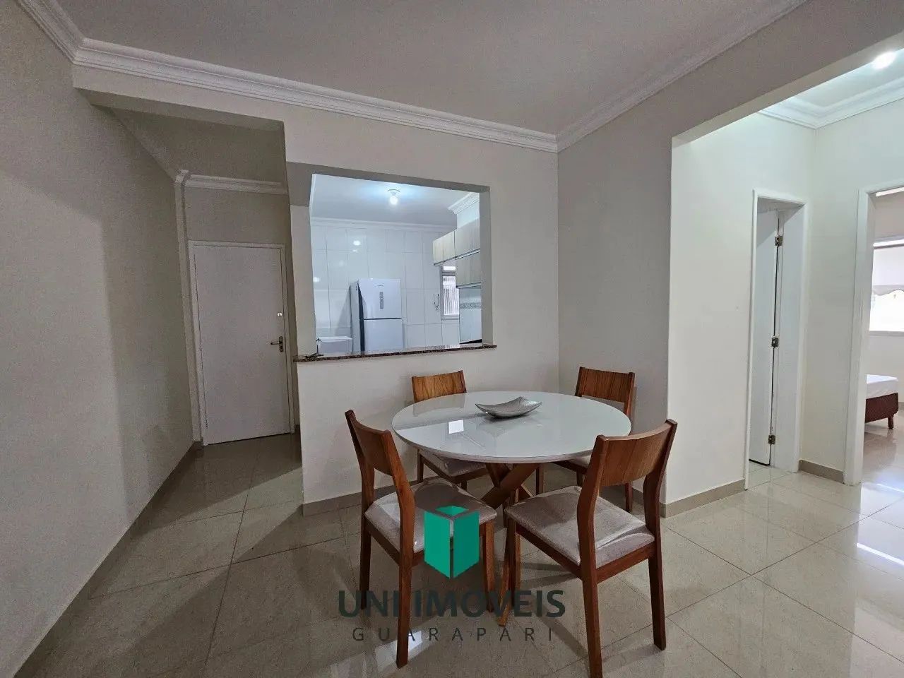 Oportunidade ! Apto mobiliado, 2 quartos/1 suíte , sala 2 ambientes , há 50 mts da Praia d - Foto 4