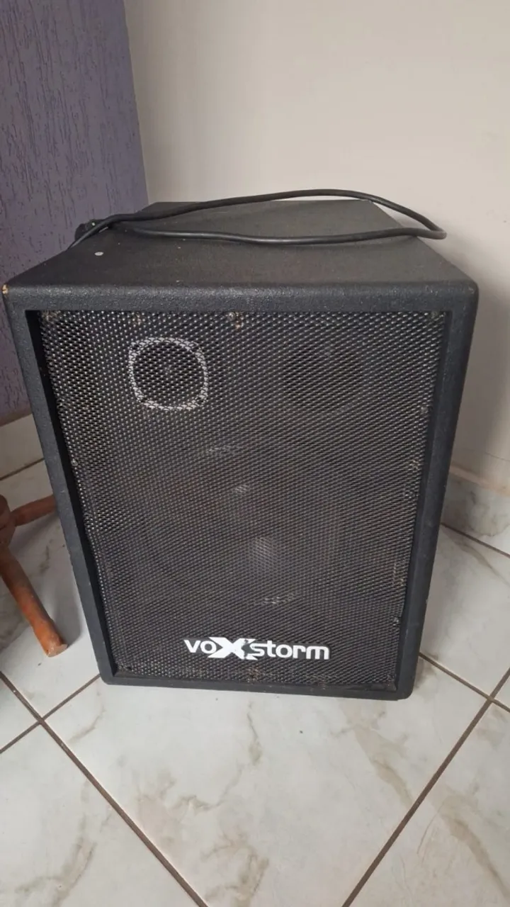 Caixa Ativa Voxstorm VXA 1150 350 Rms - Ideal para igrejas, bares, som ao vivo