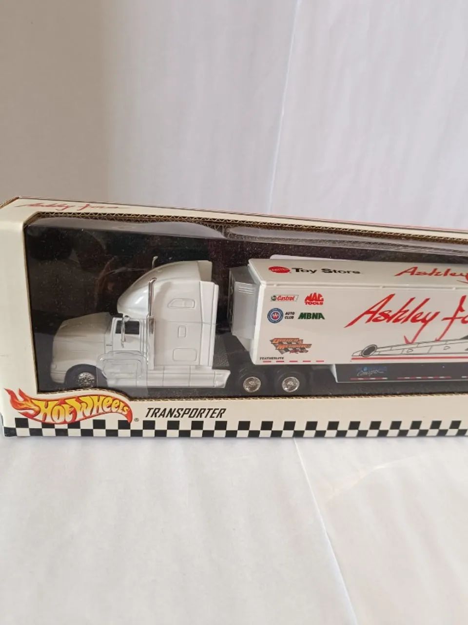 Hot Wheels Transporter Ashley Force - Foto 2