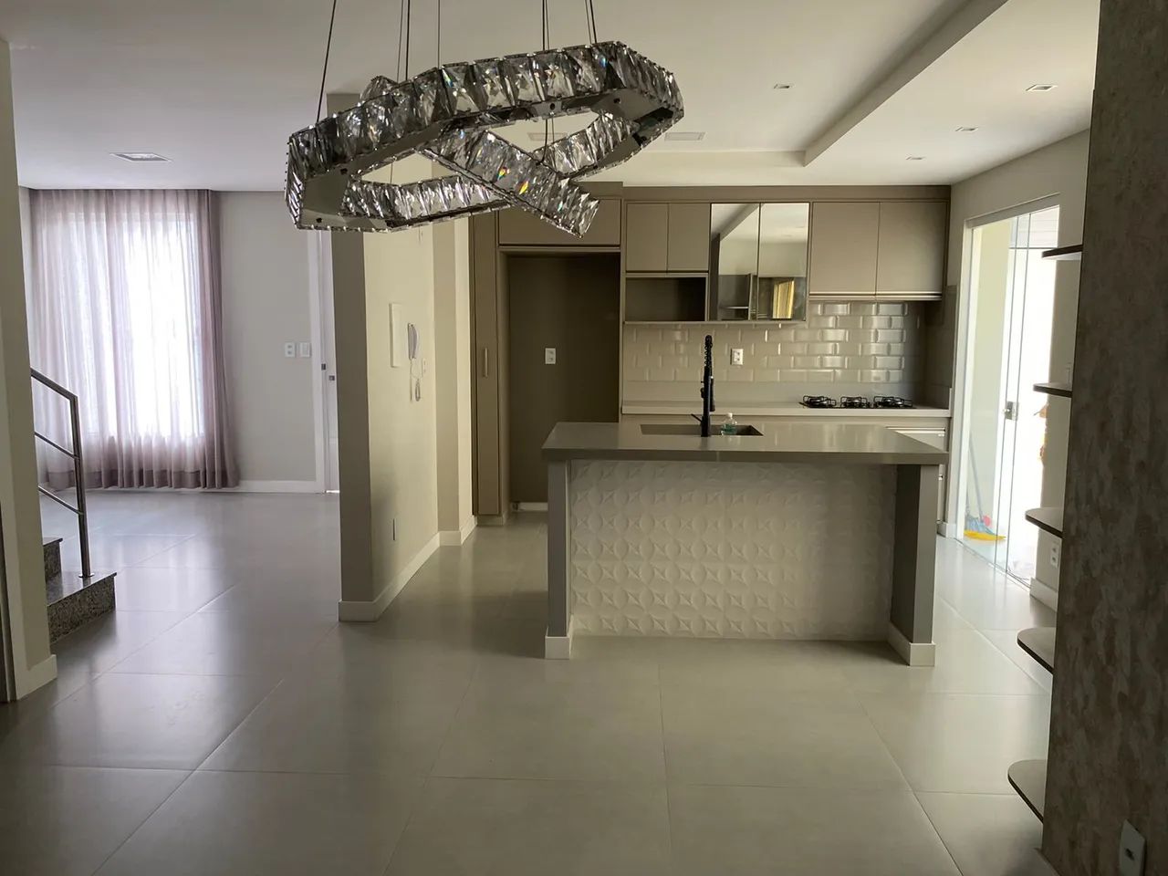 Dúplex luxuoso com 3 suite, localizado no Coração do SIM, Condomínio Artemia Premium - Foto 4