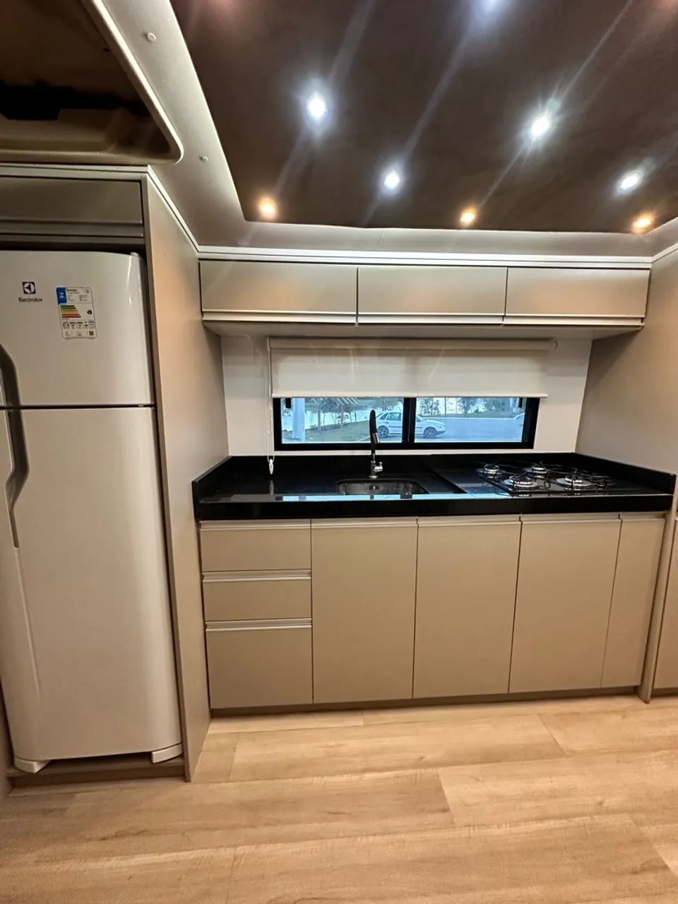 Motor home  vw 2009 (fabricação 2025) - Foto 11