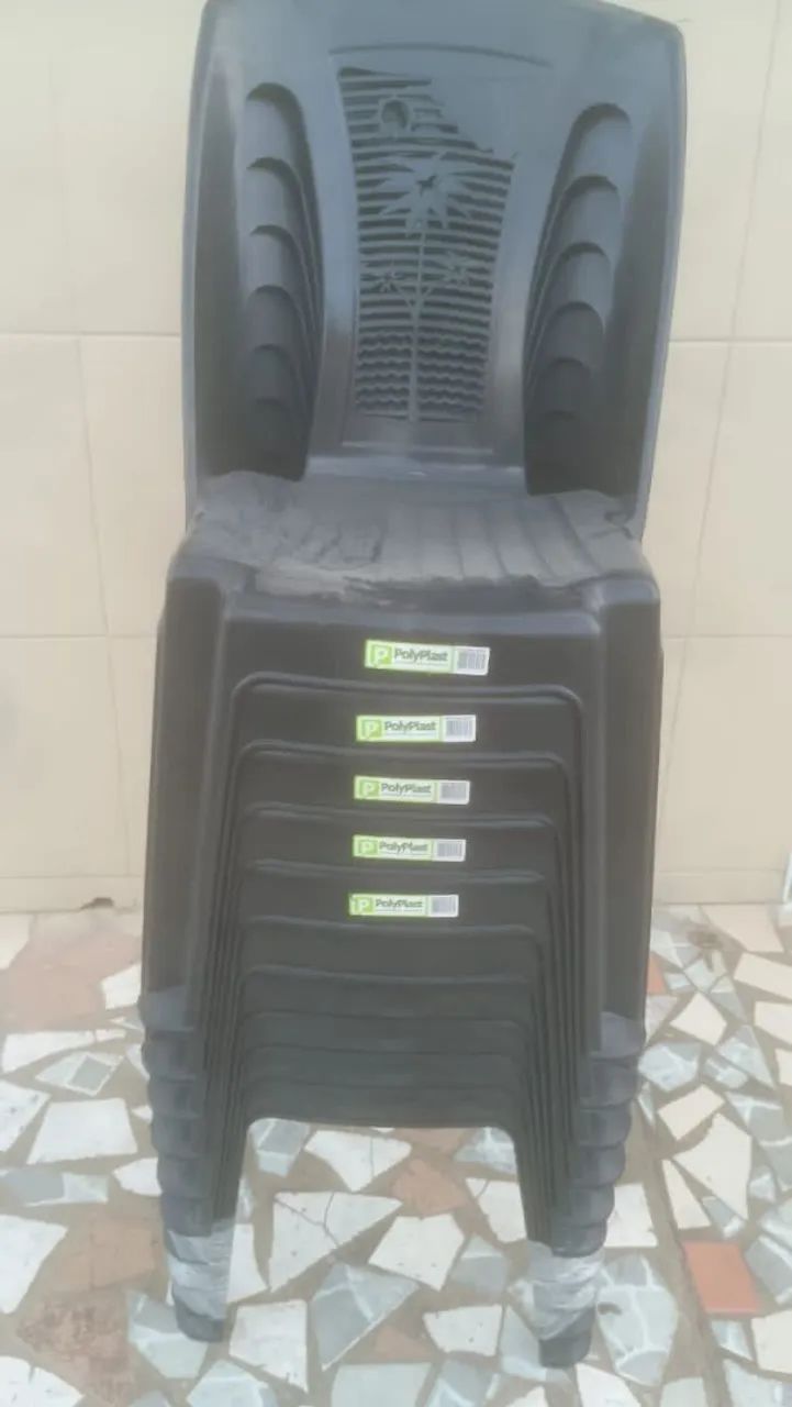 Cadeira de plástico  - Foto 3