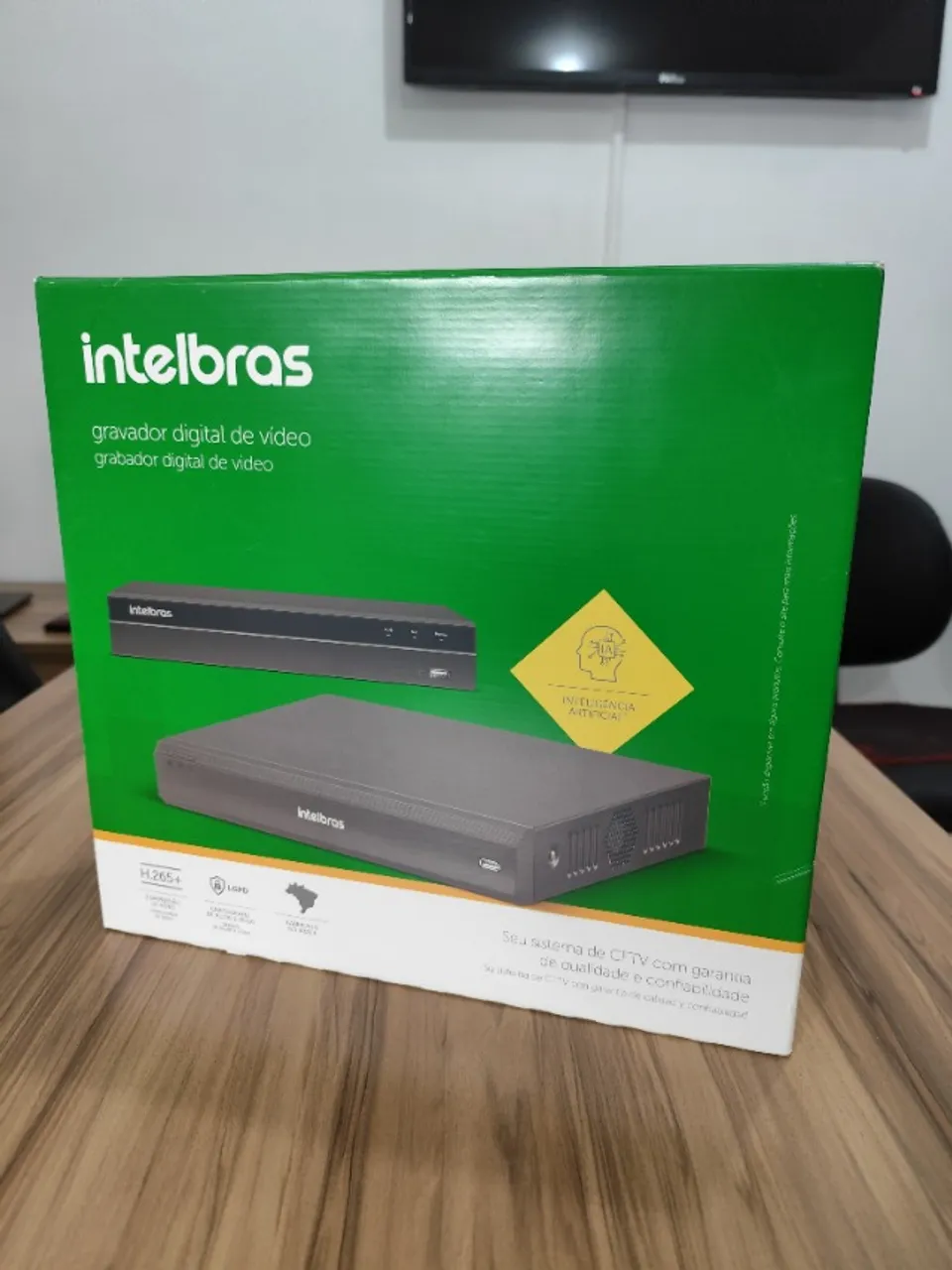 DVR Intelbras iMHDX 3008 - Segurança Avançada com Inteligência Artificial