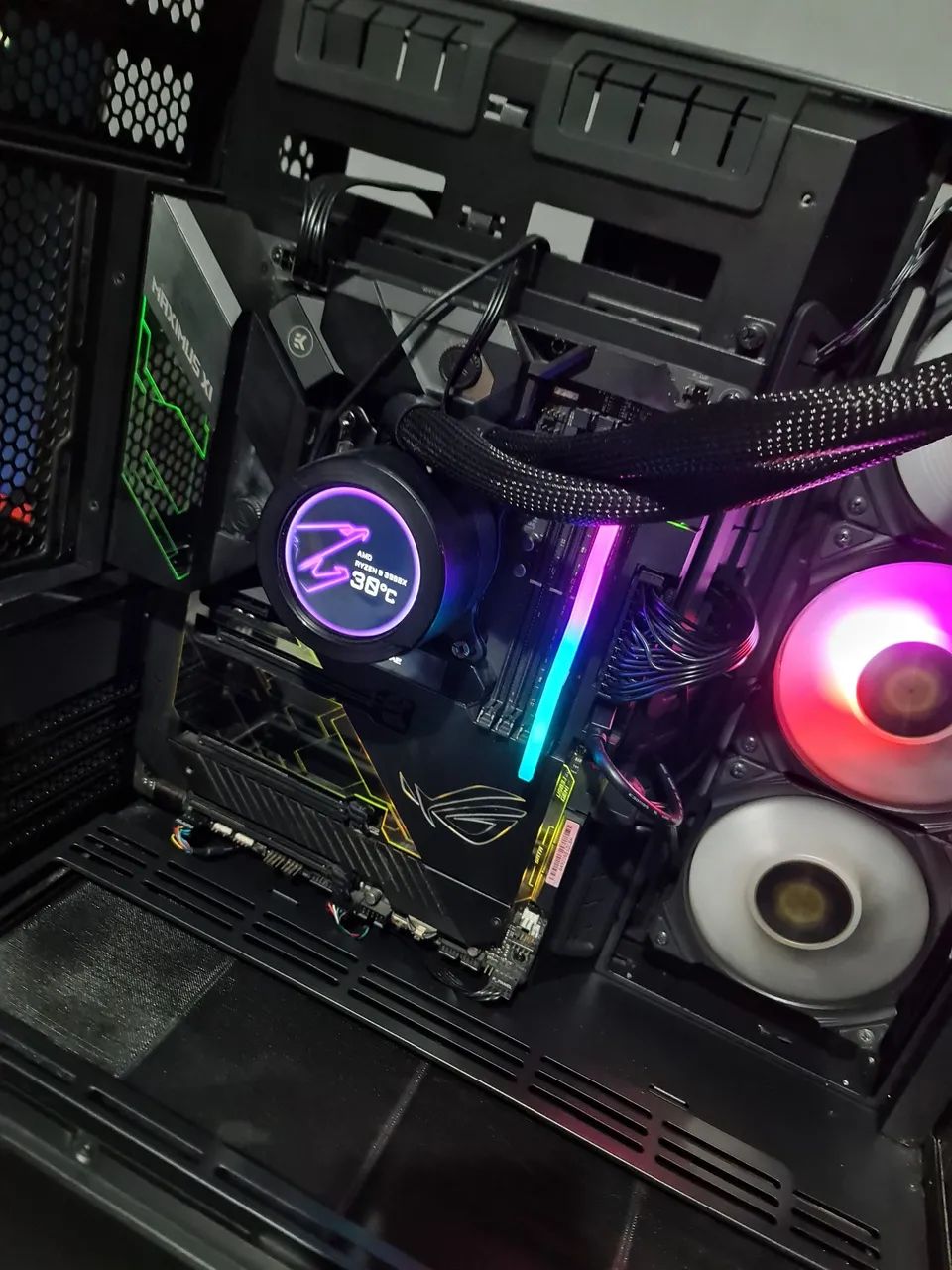 Placa Mãe Z390 ASUS ROG MAXIMUS XI FORMULA - Foto 5