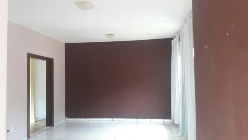 AMPLO APARTAMENTO TIPO CASA EM NITERÓI