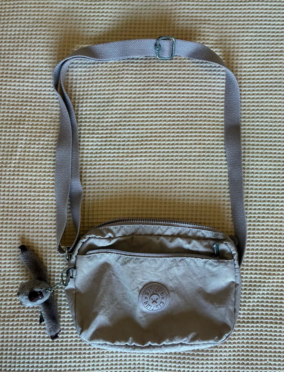 Kipling Original Bolsa pequena roxa Clara  - Foto 2