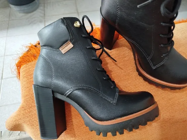 BOTA (Faço troca em mala de 10 kl)