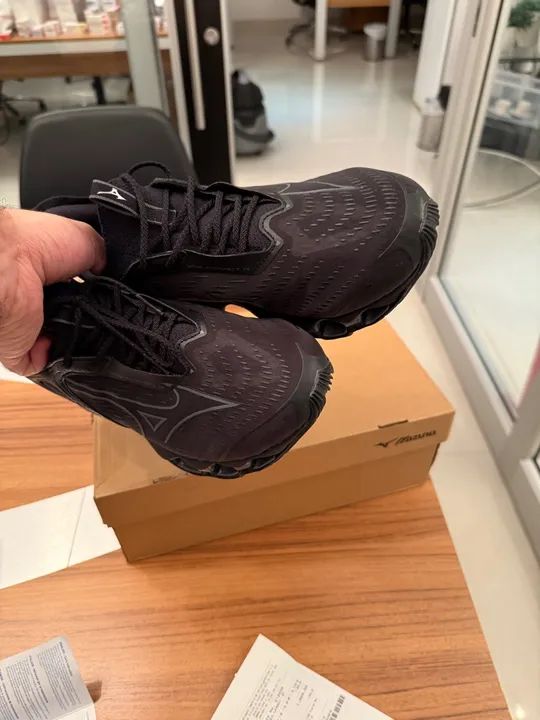 Tênis Mizuno Wave Prophecy 14, tamanho 41 - Foto 4