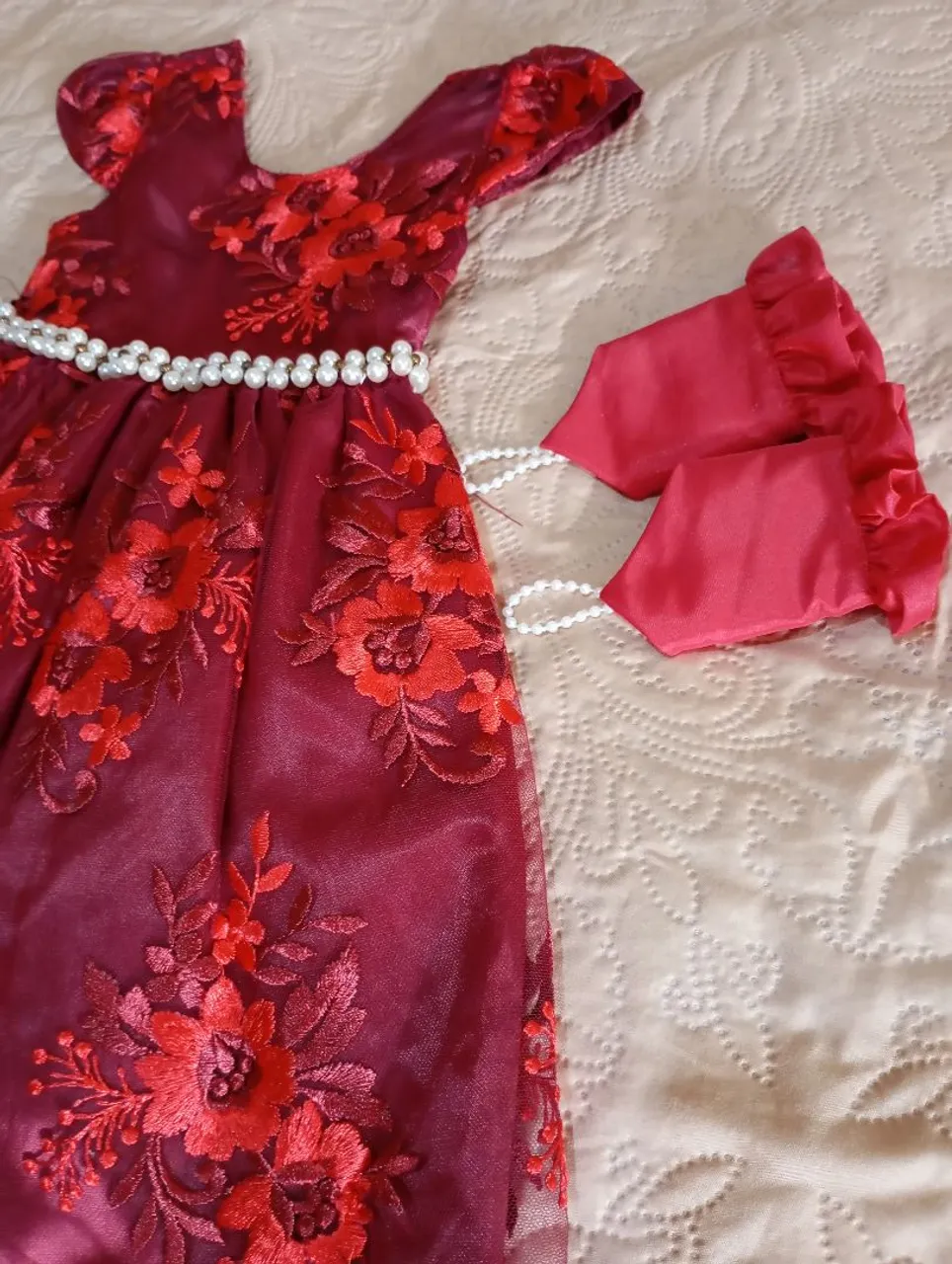 Vestido de renda infantil - Vermelho