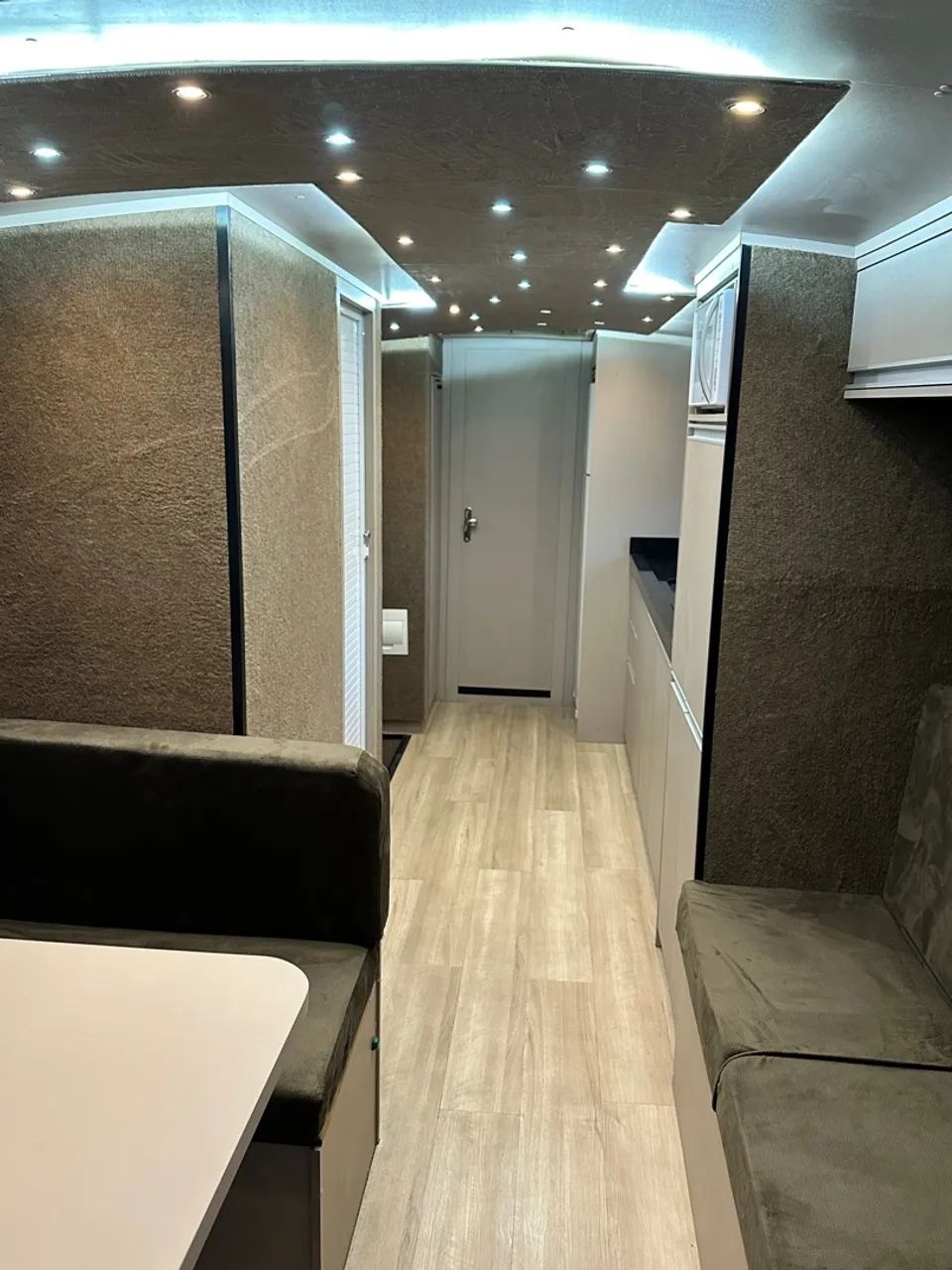 Motor home  vw 2009 (fabricação 2025) - Foto 14