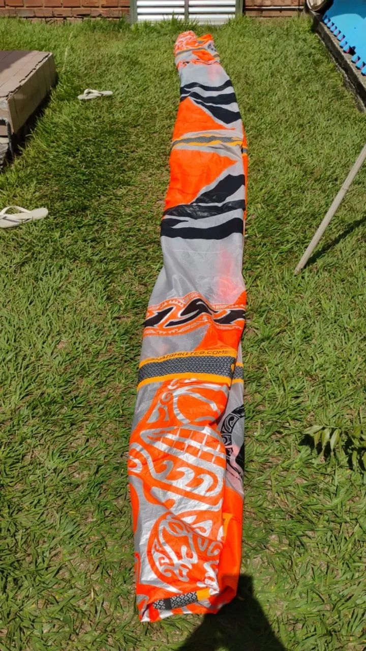 Kite Surf NAISH 09 Modelo Pivot Com barra e Mochila Ano 2017 Revisado com garantia - Foto 3