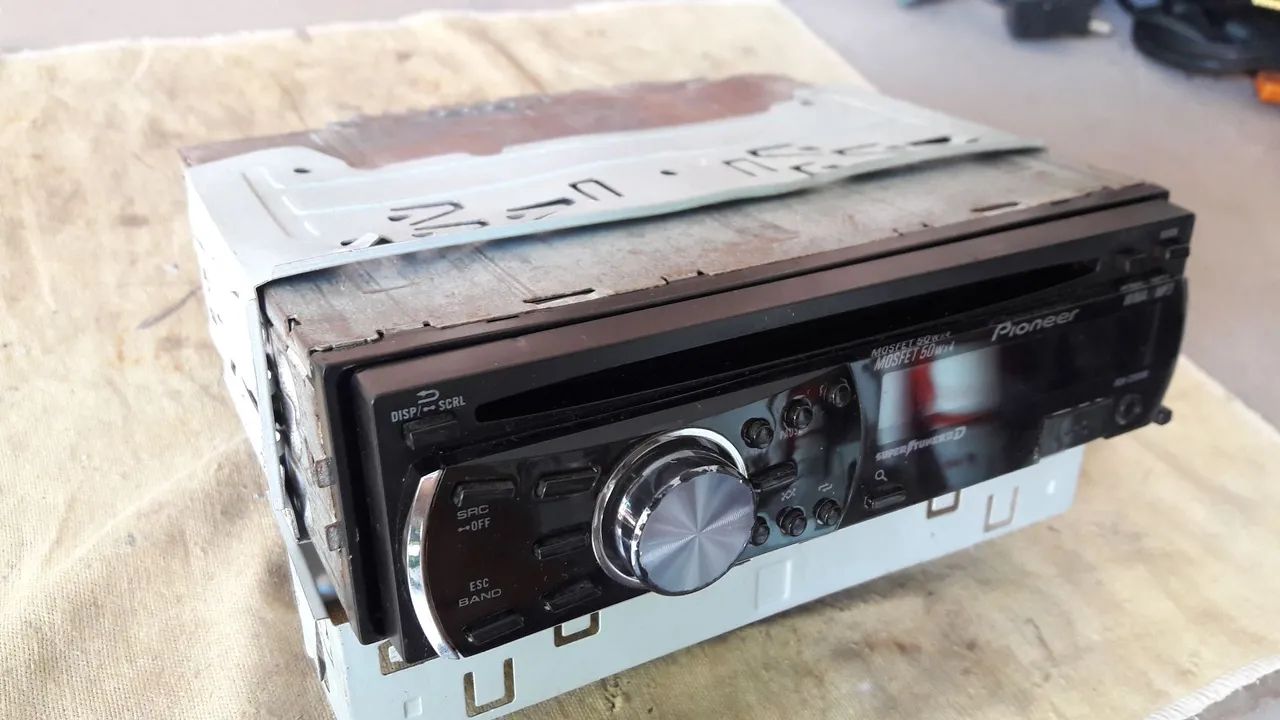 SOM PIONEER DEH 2280UB  - Foto 4