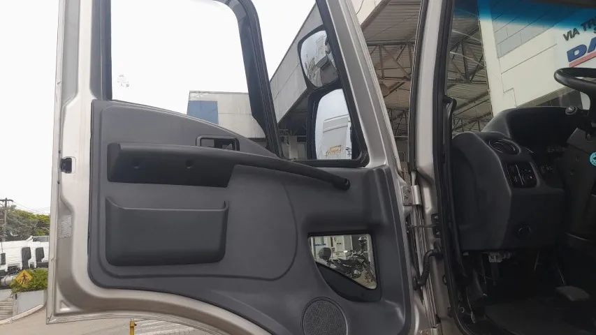 Ford Cargo 2429 8x2 2014/2015 Chassi - Foto 5