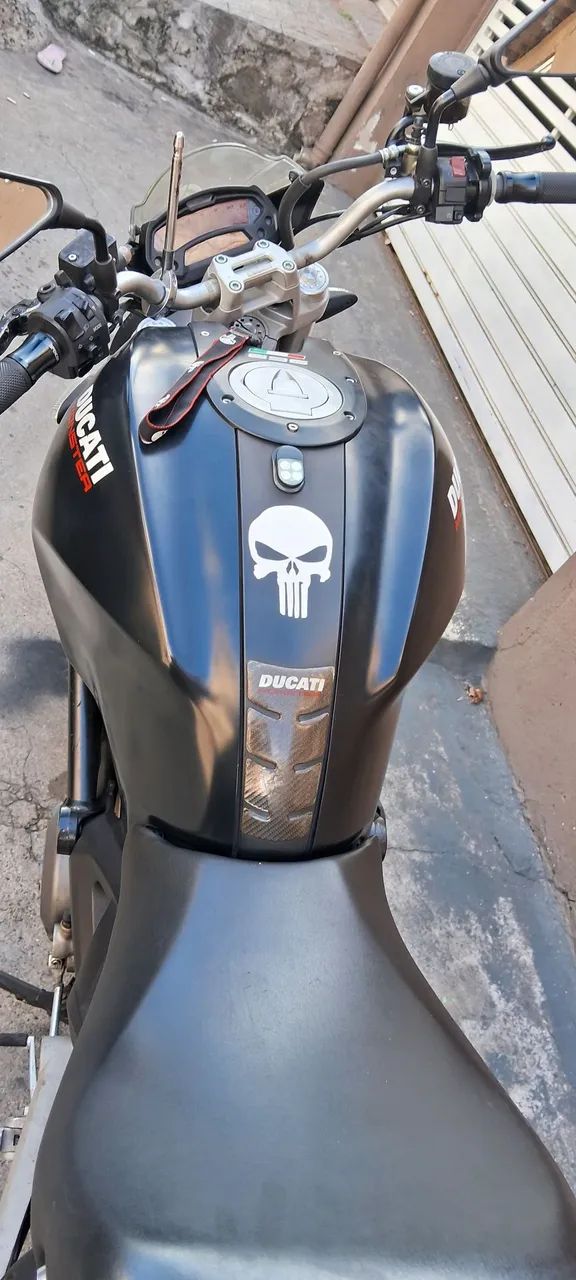 Ducati monster  - Foto 4