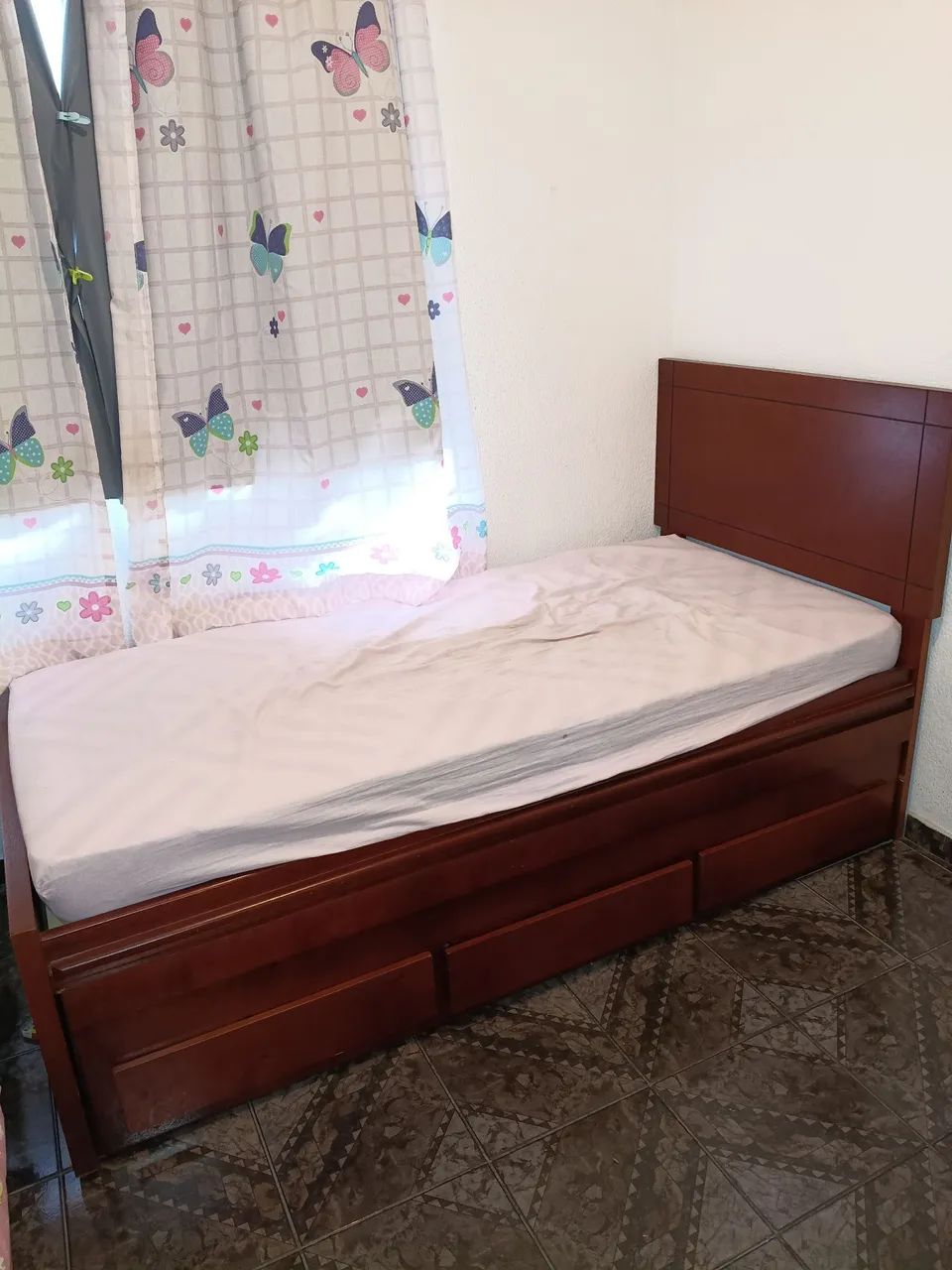 Bicama com 3 gavetas sem colchões 