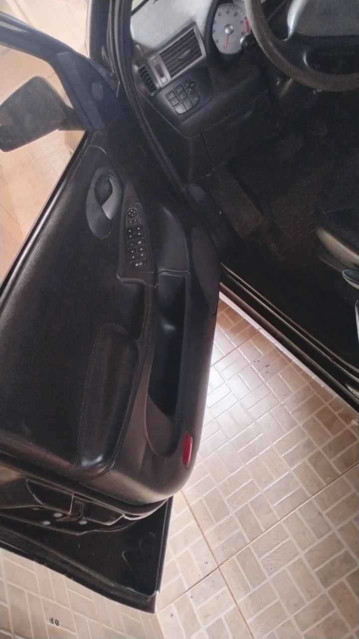 Vendo ou troco em ágio de carro  - Foto 3