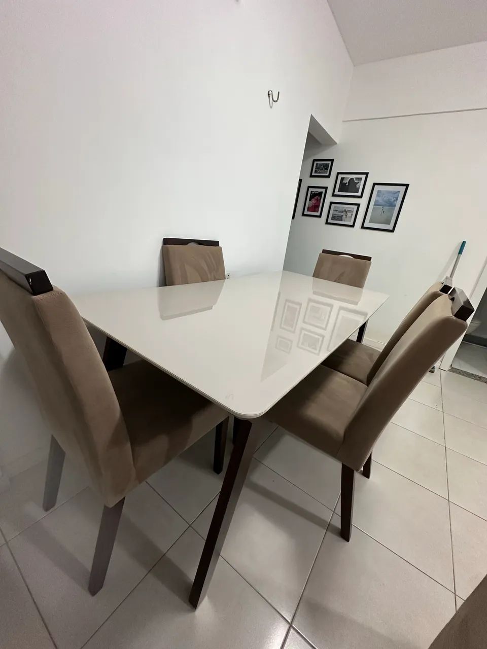 Mesa de jantar de 6 lugares 64520805729411121