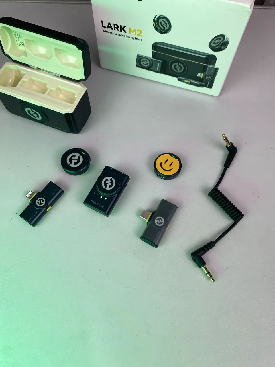 Hollyland Lark M2 - Kit Universal de 2 Microfones Sem Fio Compactos - Foto 2