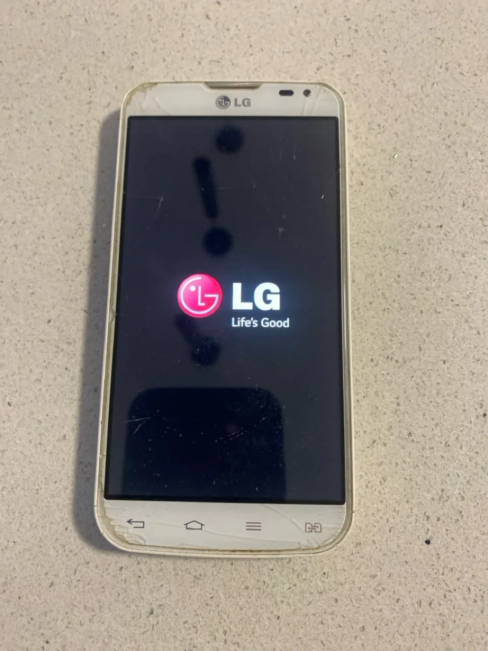 Celular LG - Branco L190