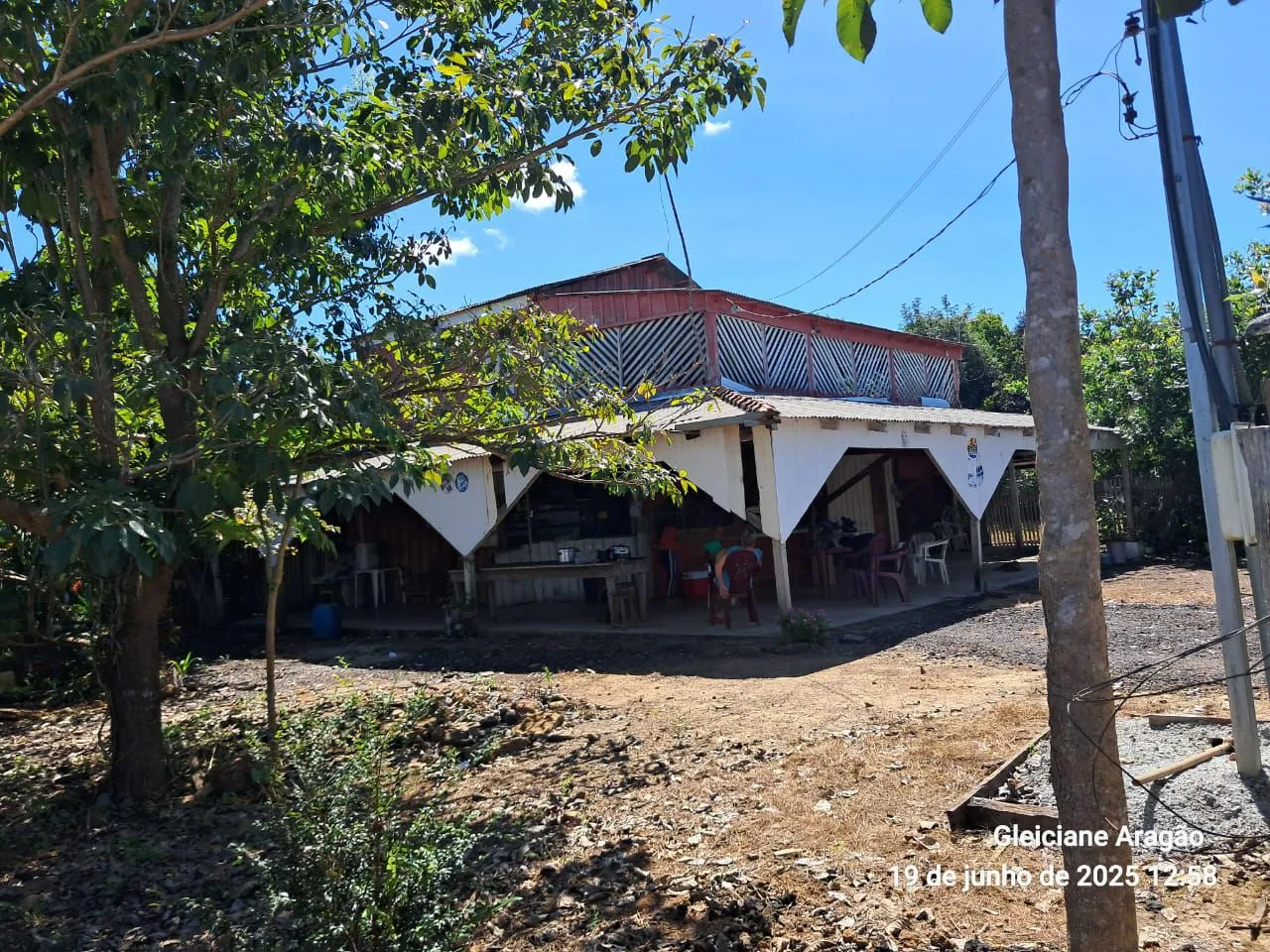 Vende-se terreno na BR 319