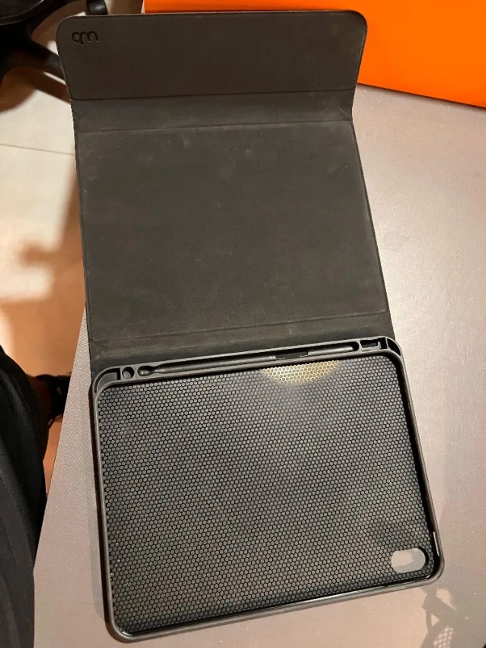 Ipad 10ª Geração + Capa com teclado e caneta, película já aplicada - Foto 4