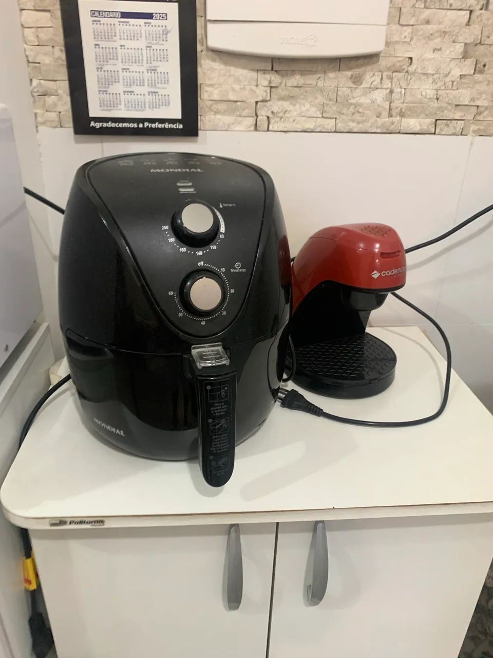 Alugo Sala Living, prédio de frente para praia.  - Foto 9