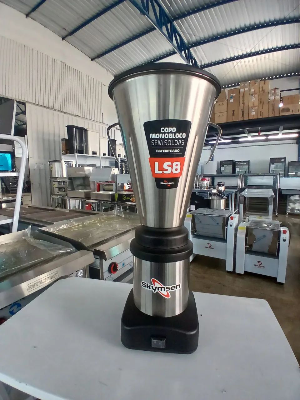 LIQUIDIFICADOR COMERCIAL LS 8 SKYMSEN 