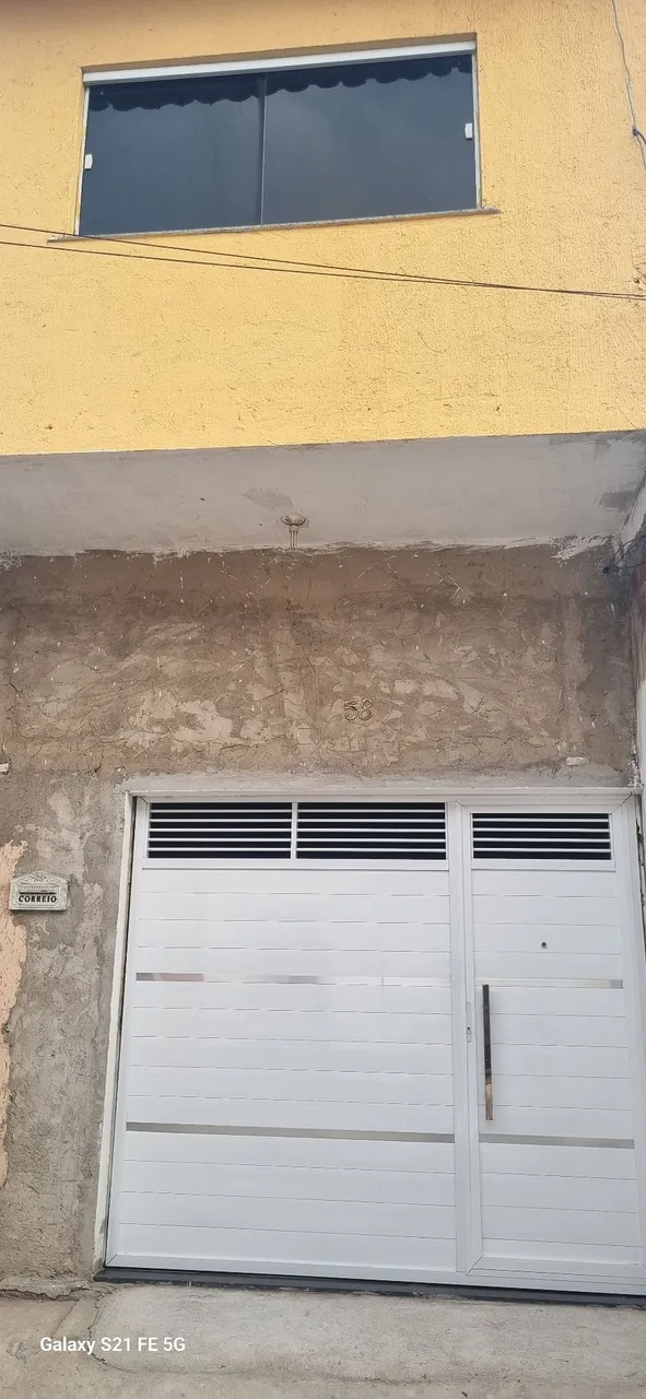Vende-se uma casa duplex *41