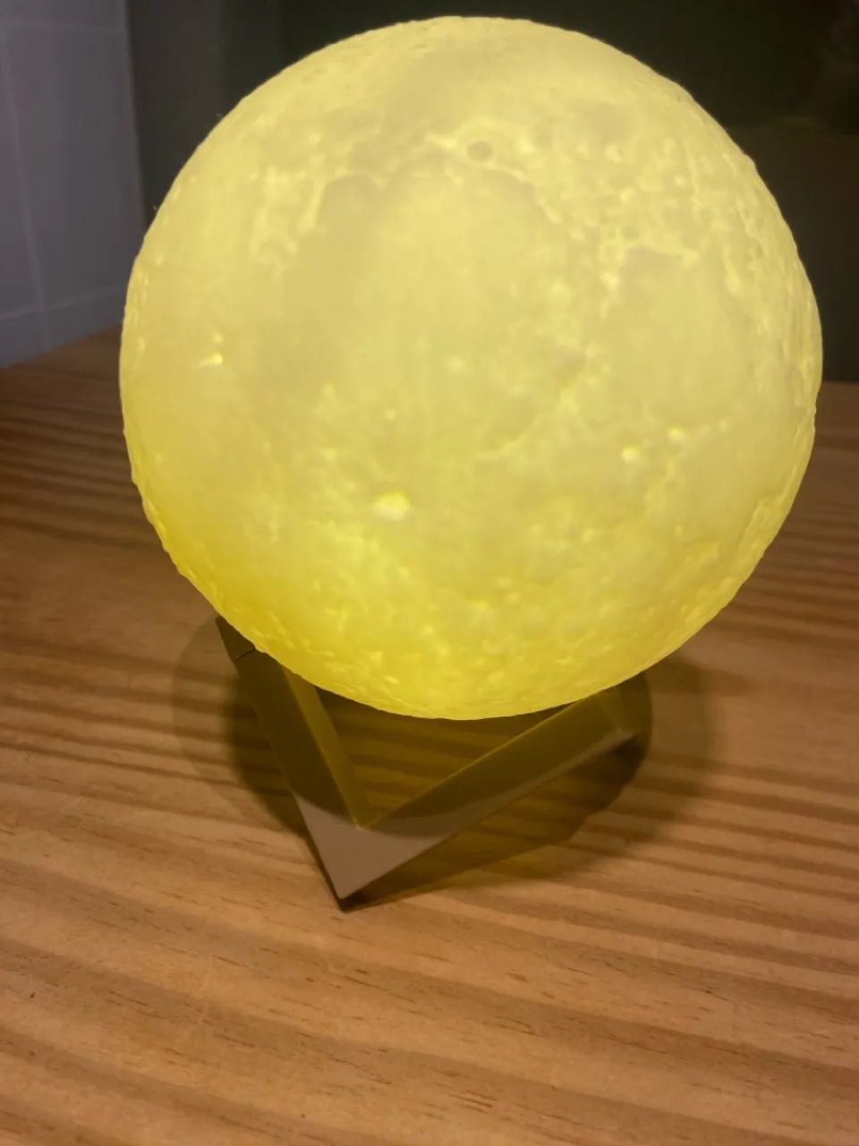 Luminária Lua 3D Decorativa - Iluminação Ambiente - Foto 3