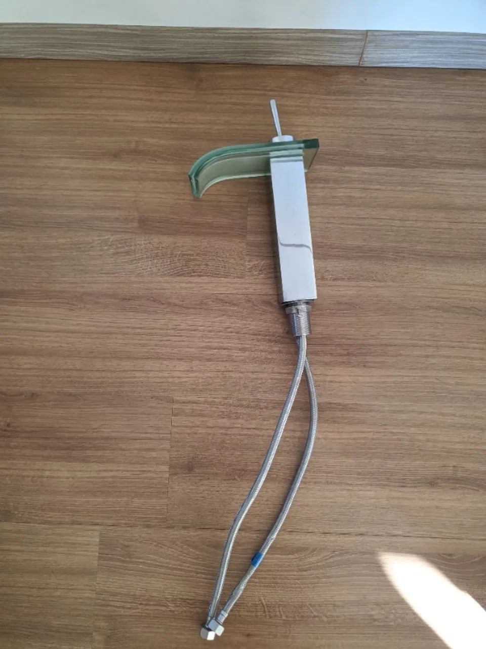 Torneira quente/frio usada (importada) - Foto 2