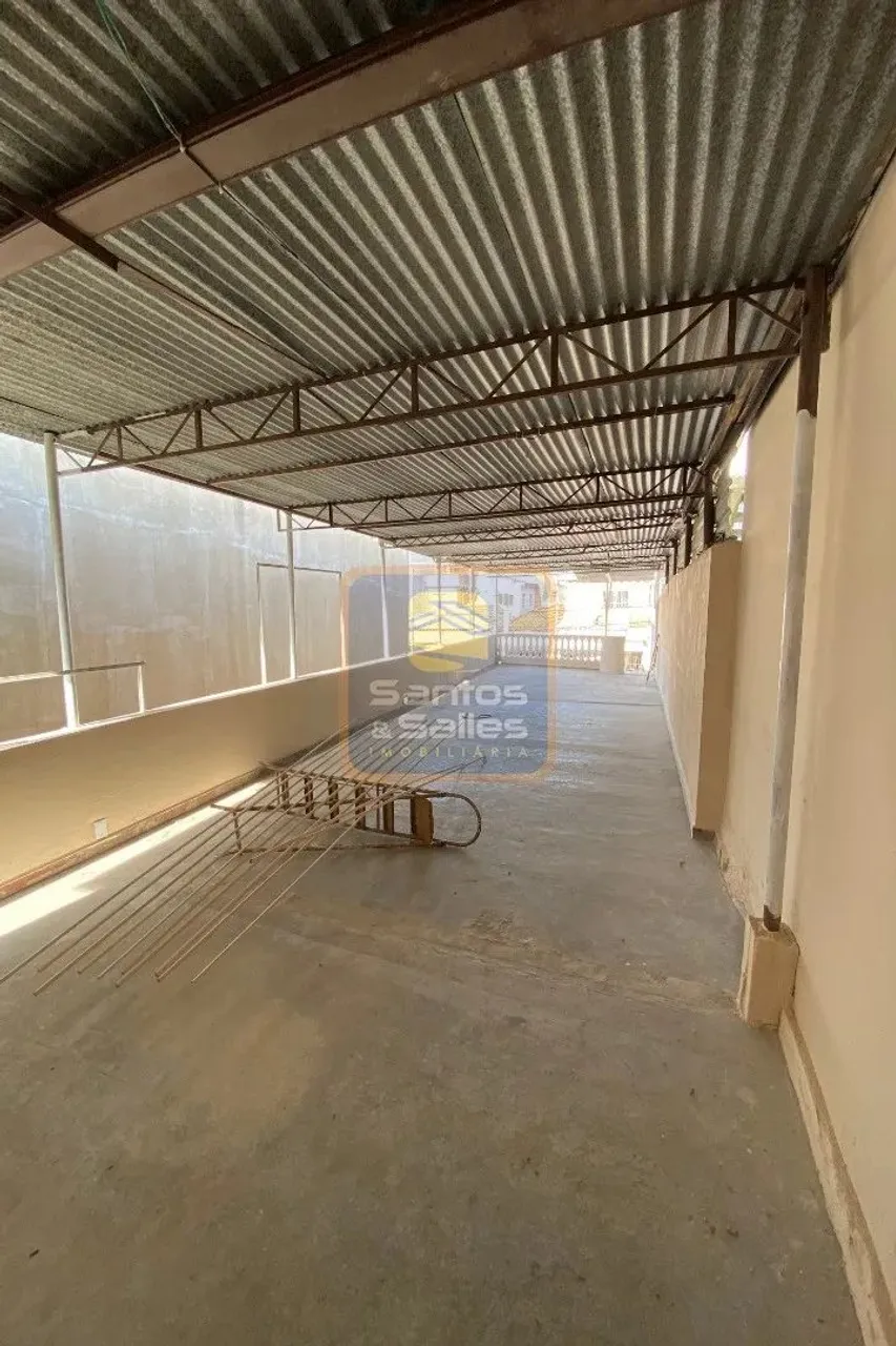 ÓTIMO IMÓVEL COM 2 CASAS PARA MORADIA OU RENDA, 2 VAGAS || Imobiliária Santos & Salles