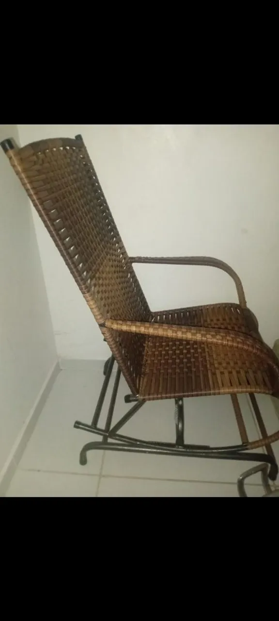 Poltrona de Balanço em Vime