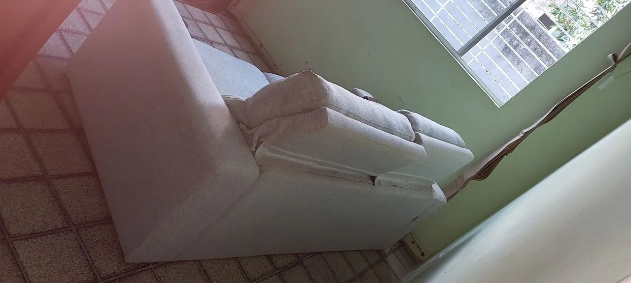 Retractable and Reclining Upholstered Sofa65104746427778121