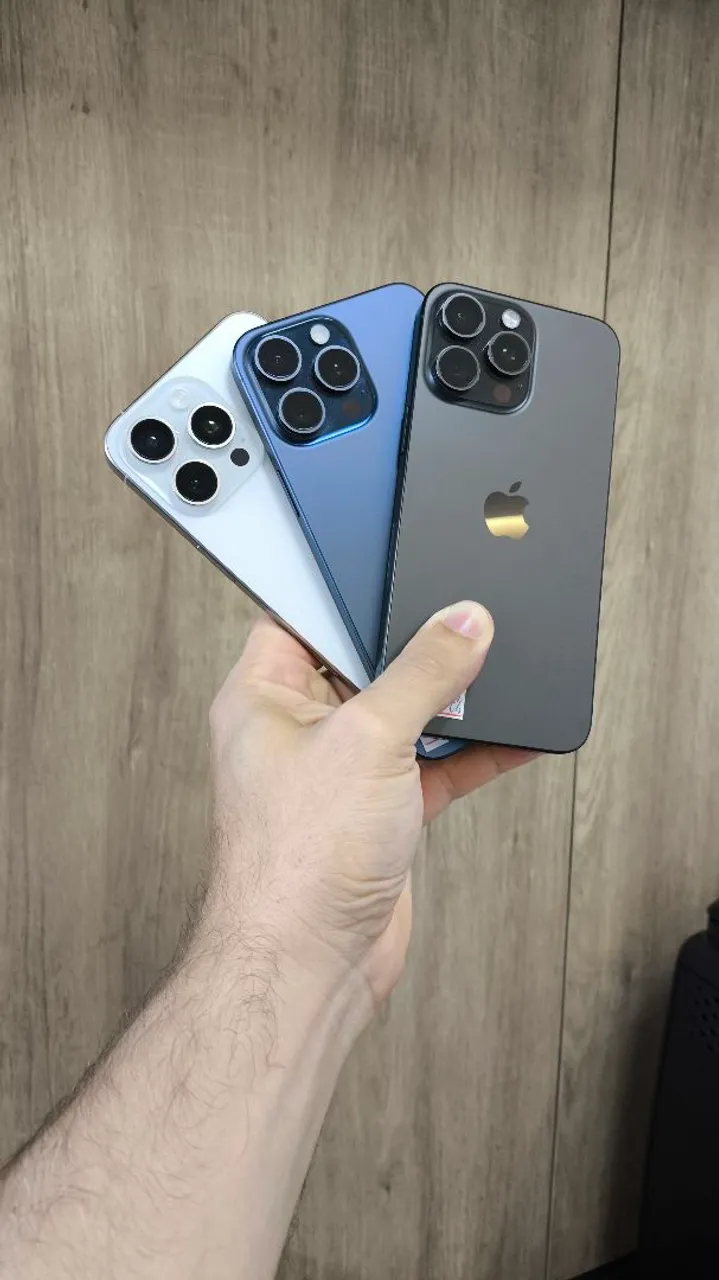 **iPhone 15 pro Max / APARELHO TOP