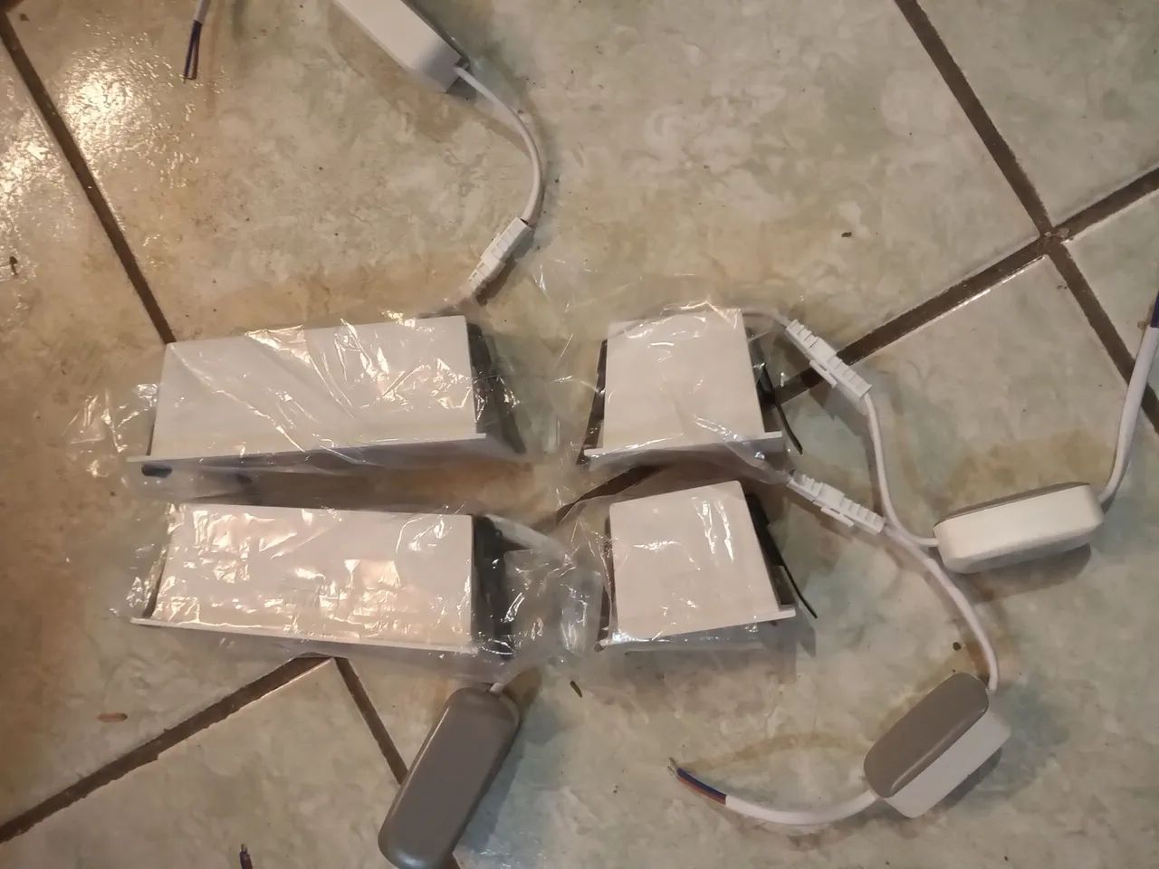 Spot de led embutir 10w ...3000k  - Foto 2