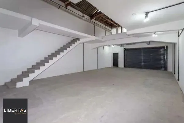 Prédio 4 dormitórios para alugar São Geraldo Porto Alegre/RS