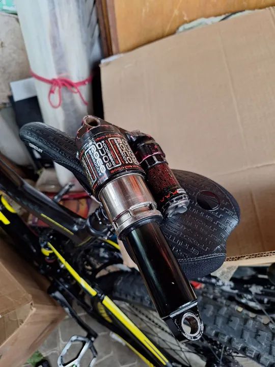 Shock marzocchi rocco wc air  (faço troca em notebook/ algo do meu interesse)